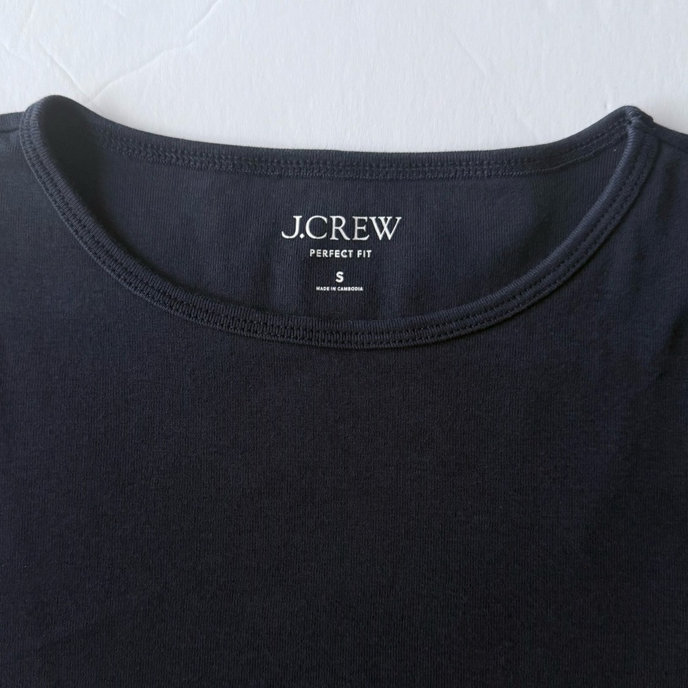 J. Crew New Perfect-Fit Short-Sleeve T-Shirt Navy Blue Size S - Picture 3 of 6